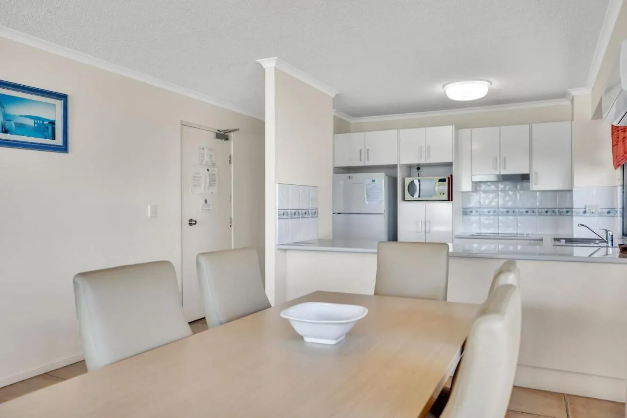 Unit 8 Phoenix Apartments Coolum Beach